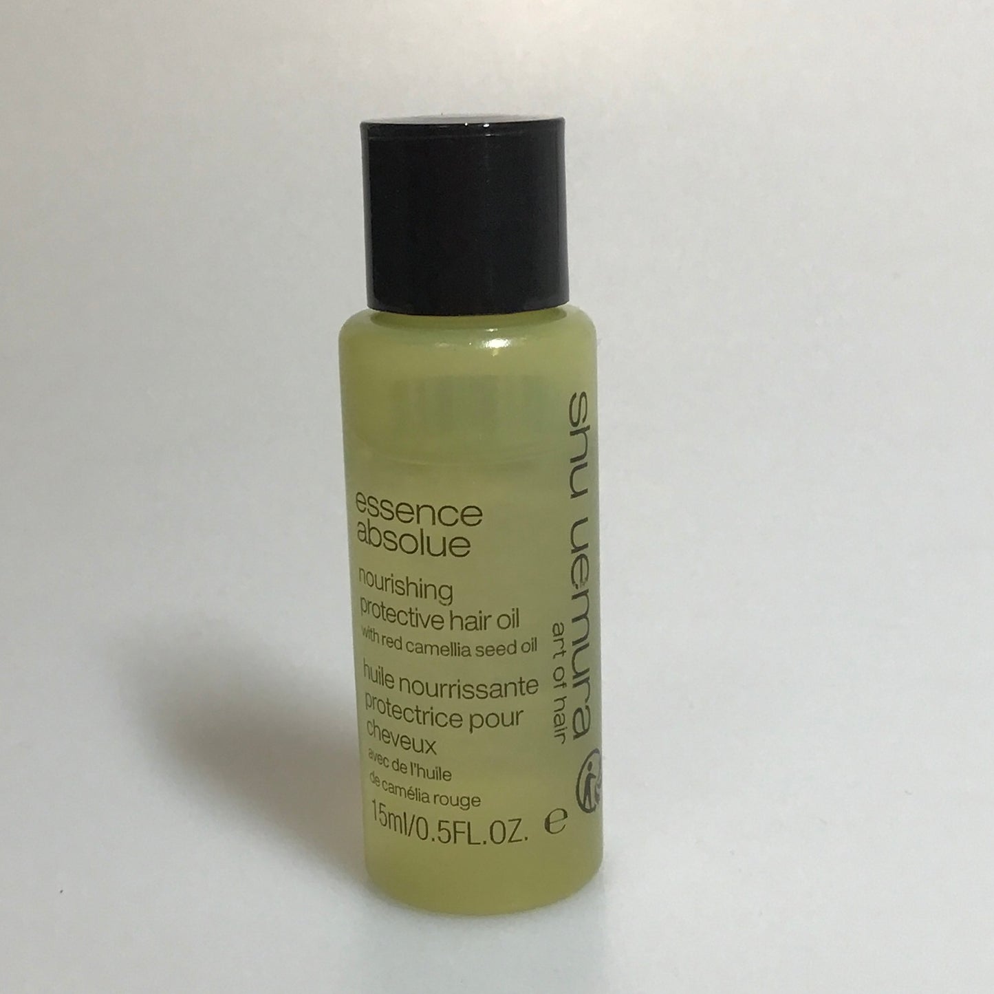 shu uemura Essence Absolue Nourishing Oil trial size - 15 mL