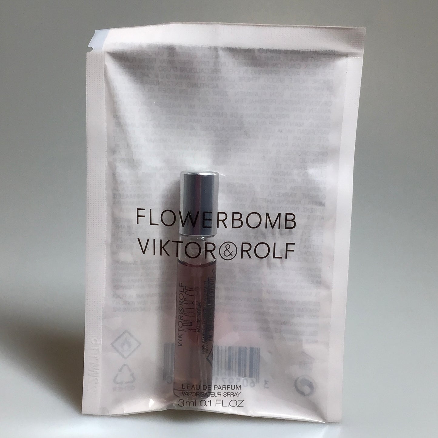 FLOWERBOMB Victor&Rolf eau de parfume - 3ml