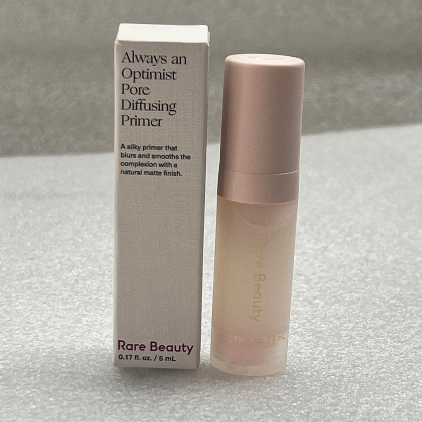 Rare Beauty by Selena Gomez Pore Diffusing Primer mini - 5mL / 0.17 oz.