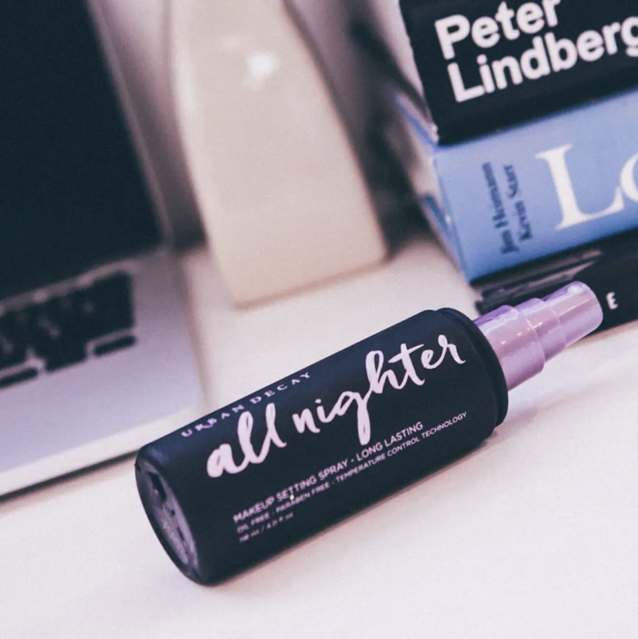 Urban Decay All Nighter Long-Lasting Makeup Setting Spray