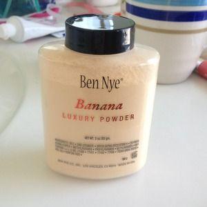 Ben Nye Banana Powder